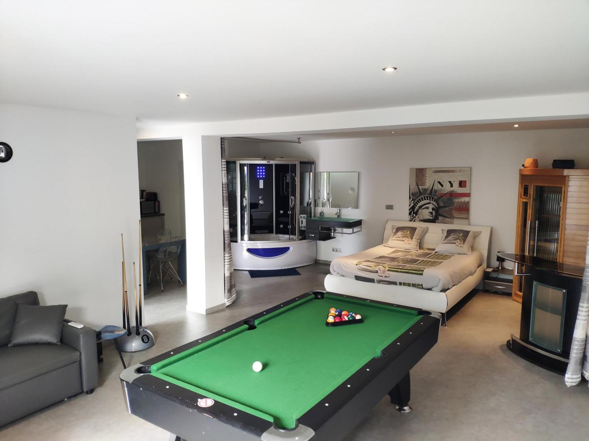 Loft Zen Spa Balneo Parking Gratuit Sauna Hammam Billard Agen Exterior photo